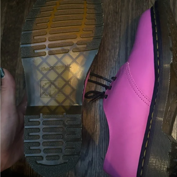 Never worn docs ! - Picture 2 of 2